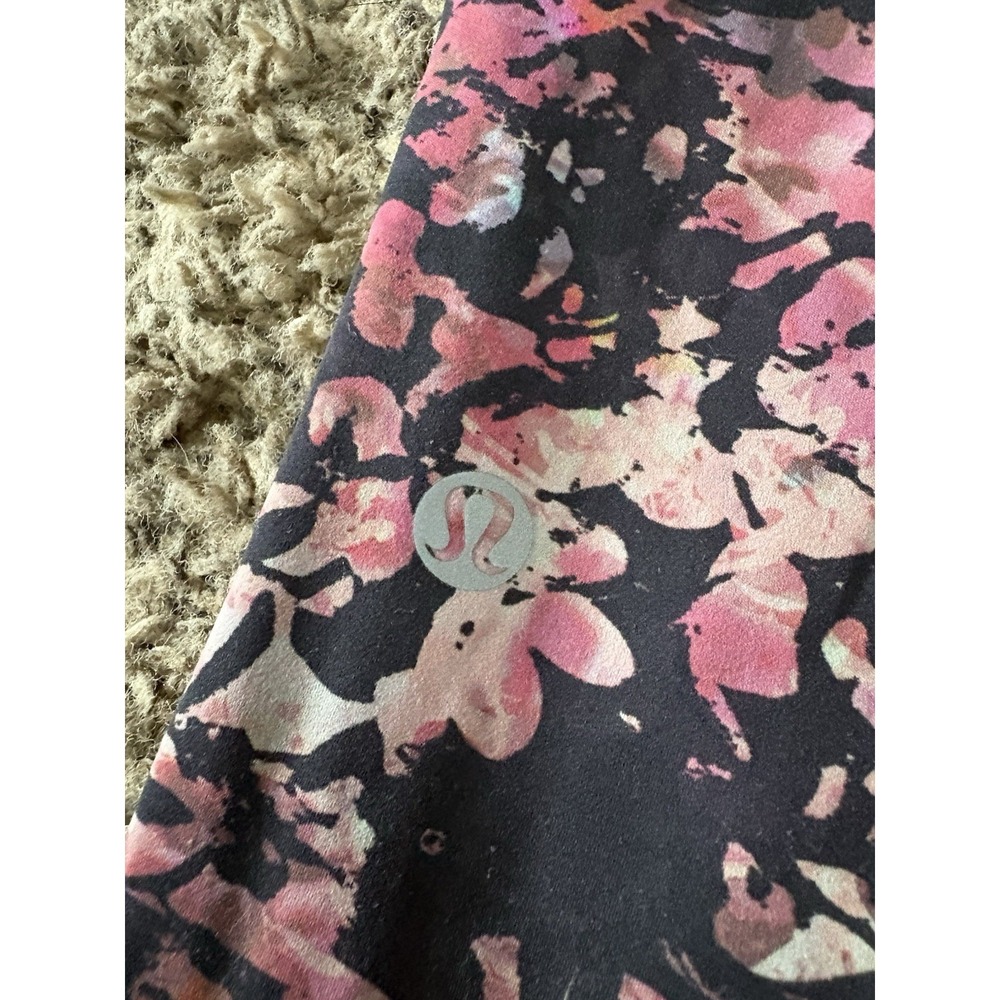 Lululemon Base Pace High-Rise Tight 25" Stencil Blossom Red Multi size‎ 12 - Picture 4 of 5